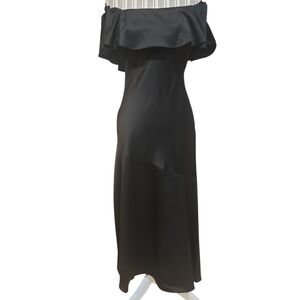 Sam Edelman Black Satin Aline Off-On Shoulder Gown Size10